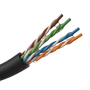 Cat5e netværkskabelrulle 305 meter - 100% kobberleder for maksimal signal - Geludfyldning mod fugtighed og vand - Robust polyethylen PE ydre kappe - Integreret skridetråd til letpilning - Certificeret frekvens op til 100MHz